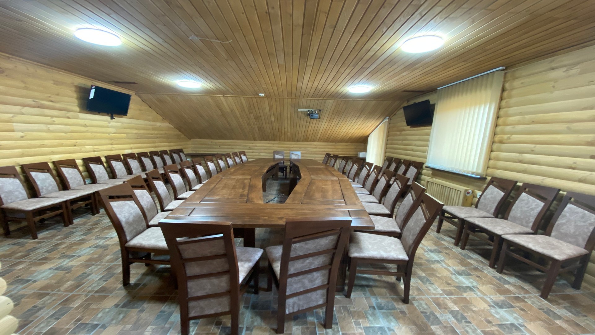 Конференції в Полтаві